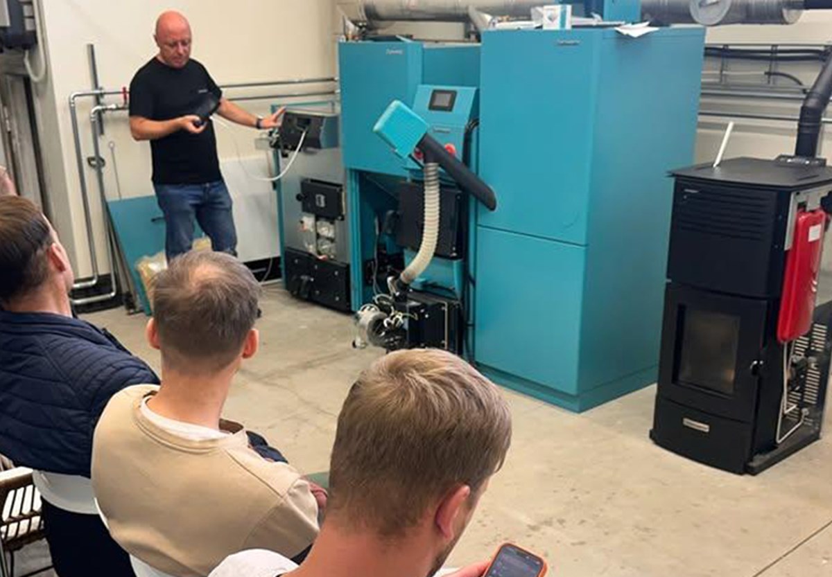 Professionelle Schulung zu unseren Produkten in Lettland